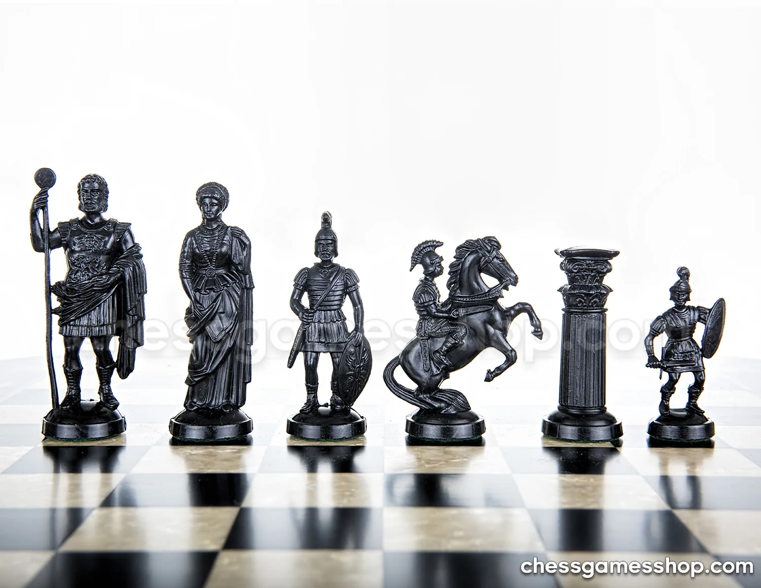 plastične Šahovske figure roman gold