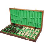 Šahovska garnitura legate